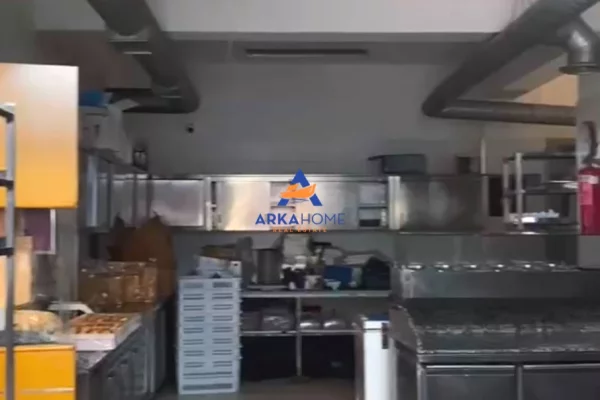 SHITET AMBIENT BIZNESI 222M2 "ISH PARKU" 777.350 EURO
