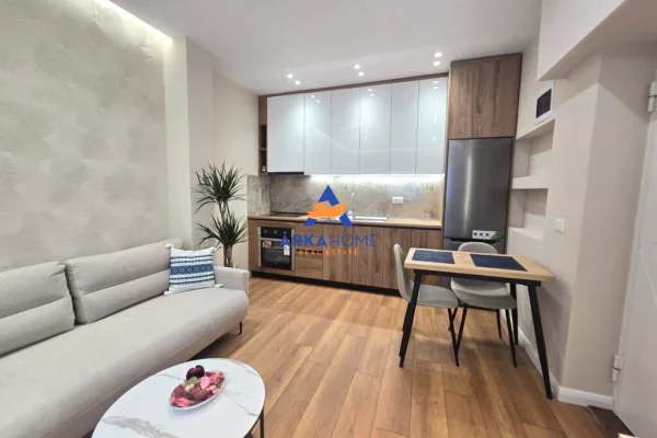 Shtepi ne shitje Apartament ne Tirane, 1+1, Mobilimi E mobiluar, Pagesa 120,000  Euro.