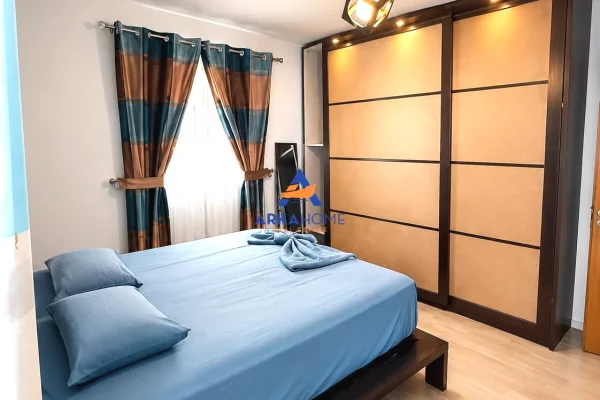 Shtepi me qera Apartament ne Tirane, 2+1, Mobilimi E mobiluar, Pagesa 650  Euro.