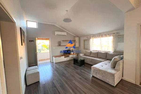 Shtepi me qera Apartament ne Tirane, 2+1, Mobilimi E mobiluar, Pagesa 428  Euro.