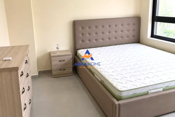 Shtepi me qera Apartament ne Tirane, 2+1, Mobilimi E mobiluar, Pagesa 589  Euro.