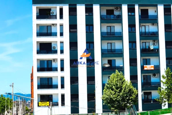 SHITET APARTAMENT 3+2+POST PARKIMI " PASKUQAN" 202.500 EURO