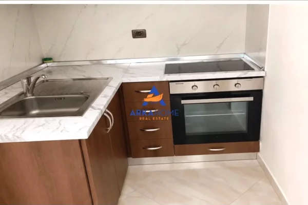 Shtepi me qera Apartament ne Tirane, 2+1, Mobilimi E mobiluar, Pagesa 375  Euro.