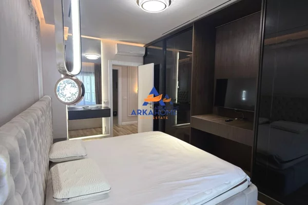 Shtepi me qera Apartament ne Tirane, 2+1, Mobilimi E mobiluar, Pagesa 1,074  Euro.