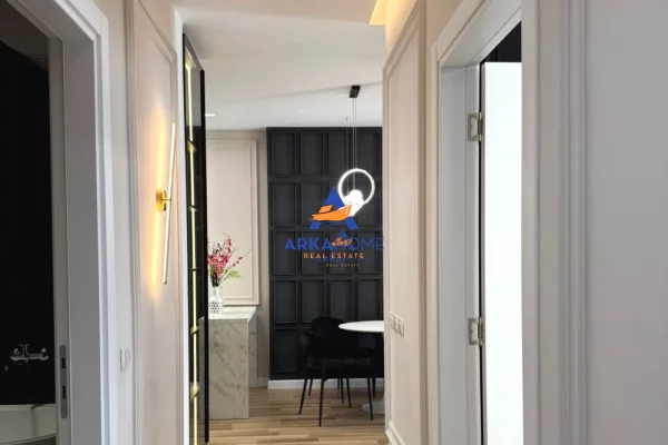 Shtepi me qera Apartament ne Tirane, 2+1, Mobilimi E mobiluar, Pagesa 1,074  Euro.