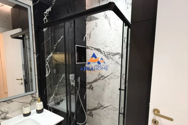 Shtepi me qera Apartament ne Tirane, 2+1, Mobilimi E mobiluar, Pagesa 1,074  Euro.