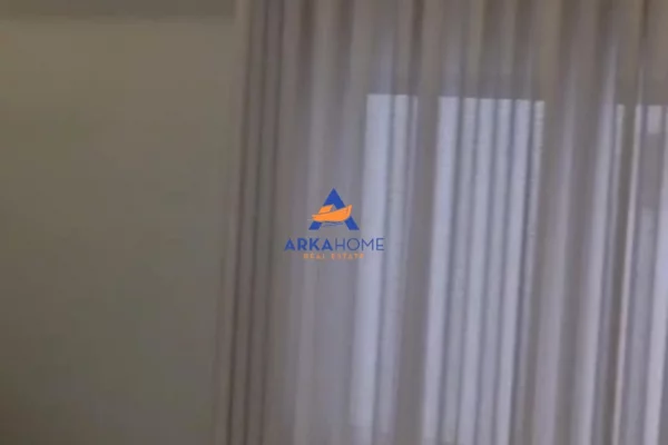 Shtepi me qera Apartament ne Tirane, 1+1, Mobilimi E mobiluar, Pagesa 698  Euro.