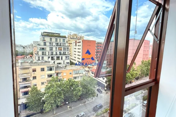 Shtepi me qera Apartament ne Tirane, 1+1, Mobilimi E mobiluar, Pagesa 1,200  Euro.