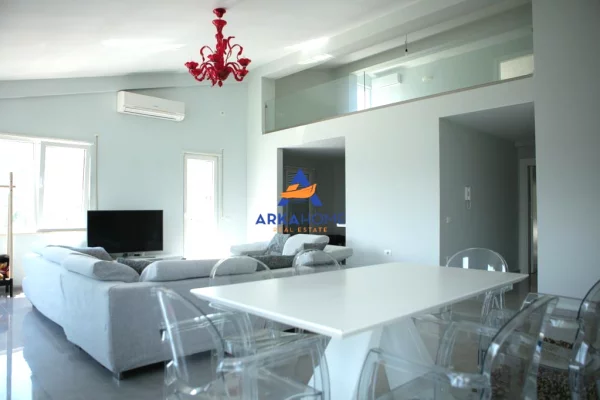 Penthouse (panoramic top floor) for sale in Tirana 3+1, Furnished