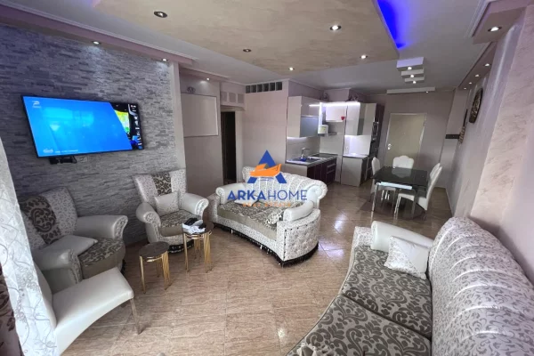 Shtepi me qera 2+1 ne Durres - 500 Euro