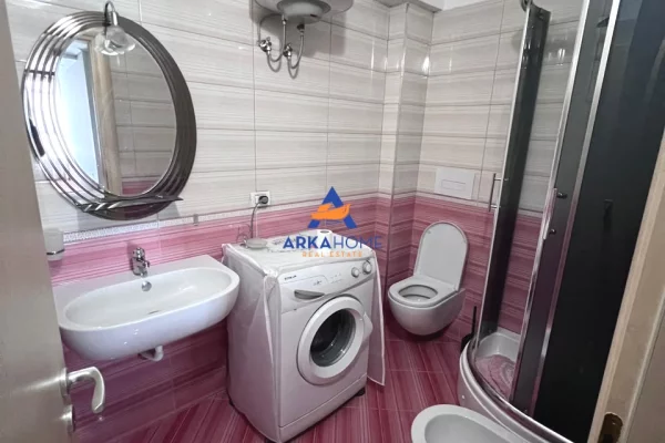 Shtepi me qera Apartament ne Durres, 2+1, Mobilimi E mobiluar, Pagesa 500  Euro.