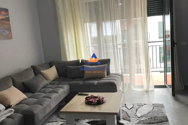 Shtepi me qera 1+1 ne Tirane - 537 Euro