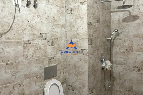 Shtepi me qera Apartament ne Tirane, 1+1, Mobilimi E mobiluar, Pagesa 537  Euro.