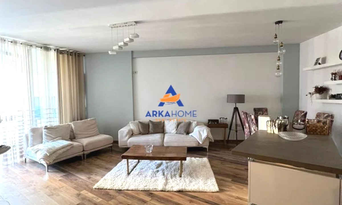 Shtepi me qera Apartament ne Tirane, 1+1, Mobilimi E mobiluar, Pagesa 590  Euro.