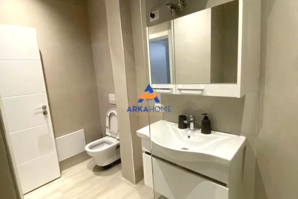 Shtepi me qera Apartament ne Tirane, 1+1, Mobilimi E mobiluar, Pagesa 590  Euro.