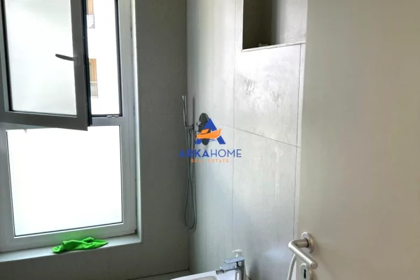 Shtepi me qera Apartament ne Tirane, 2+1, Mobilimi E mobiluar, Pagesa 590  Euro.