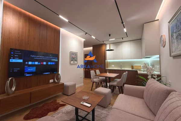 Shtepi me qera Apartament ne Tirane, 1+1, Mobilimi E mobiluar, Pagesa 697  Euro.