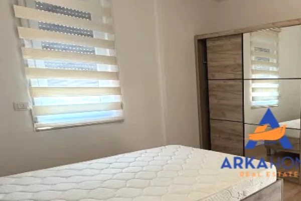Shtepi me qera Apartament ne Tirane, 2+1, Mobilimi E mobiluar, Pagesa 537  Euro.