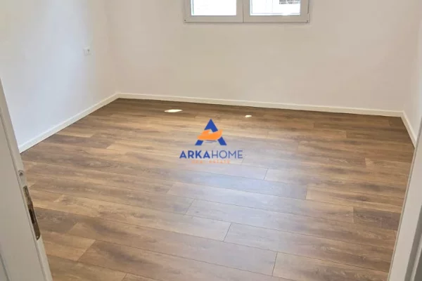 SHITET APARTAMENT 1+1+BALLKON "TE 21 DHJETORI" 140.000 EURO