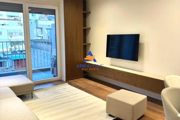 JEPET ME QERA APARTAMENT 1+1+BALLKON "RRUGA XHANFIZE KEKO" 700 EURO