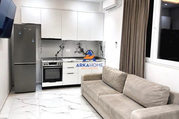 JEPET APARTAMENT 1+1 ME QERA "5 MAJ" 50.000 LEKE