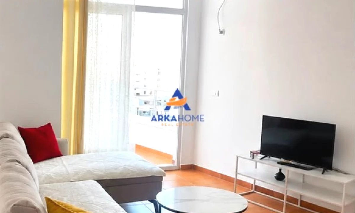 Shtepi ne shitje Apartament ne Tirane, 1+1, Mobilimi E mobiluar, Pagesa 123,390  Euro.