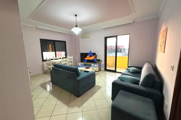 Shtepi ne shitje Apartament ne Tirane, 1+1, Mobilimi E mobiluar, Pagesa 219,957  Euro.