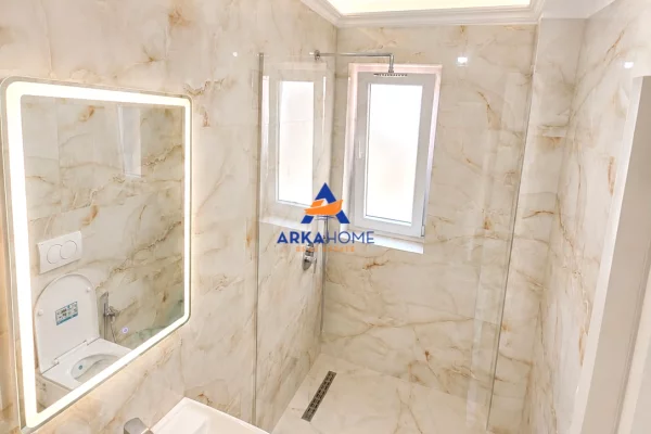 Shtepi ne shitje Apartament ne Tirane, 1+1, Mobilimi Bosh, pa mobiluar, Pagesa 171,700  Euro.