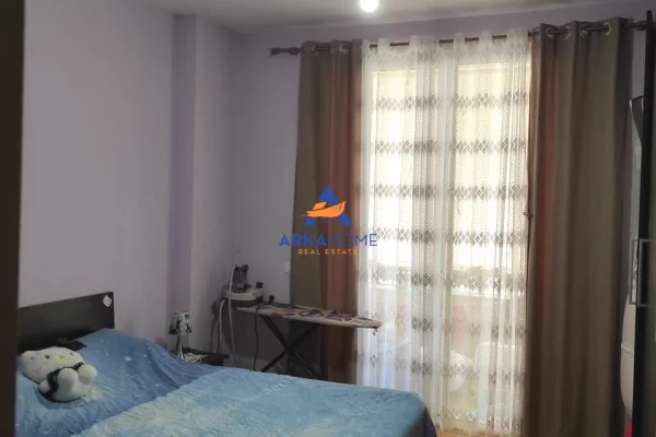 Shtepi me qera Apartament ne Tirane, 1+1, Mobilimi E mobiluar, Pagesa 482  Euro.