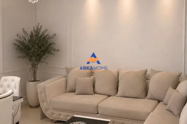 Shtepi me qera 3+1 ne Tirane - 500 Euro