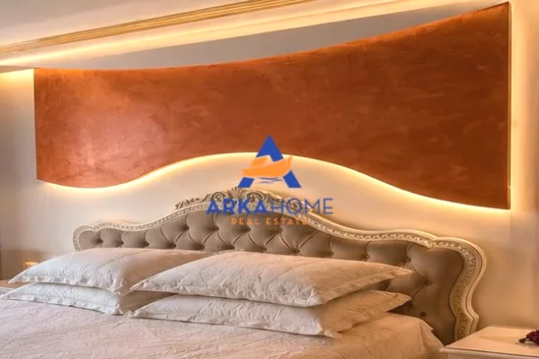 Shtepi me qera Apartament ne Tirane, 3+1, Mobilimi E mobiluar, Pagesa 500  Euro.