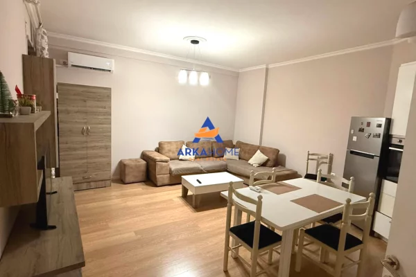 Shtepi me qera 1+1 ne Tirane - 536 Euro