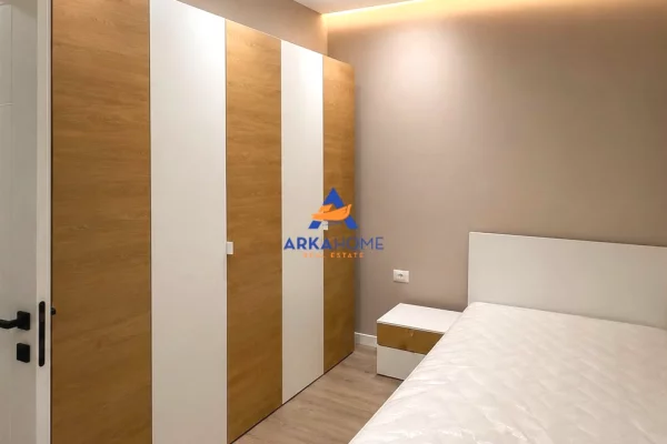 Shtepi me qera Apartament ne Tirane, 1+1, Mobilimi E mobiluar, Pagesa 643  Euro.