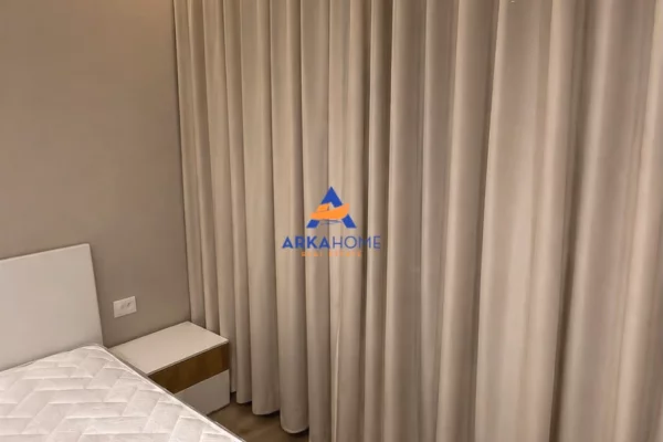 Shtepi me qera Apartament ne Tirane, 1+1, Mobilimi E mobiluar, Pagesa 643  Euro.