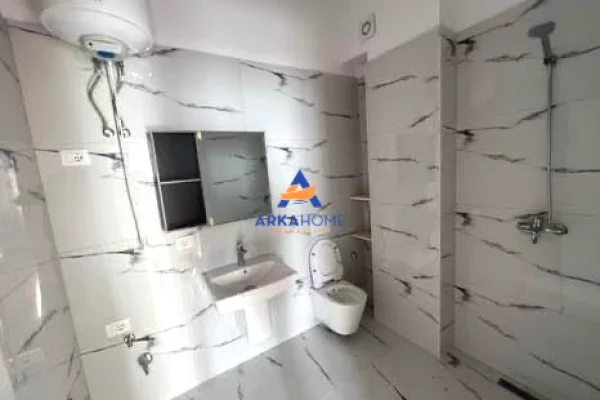 Shtepi me qera Apartament ne Tirane, 2+1, Mobilimi E mobiluar, Pagesa 432  Euro.