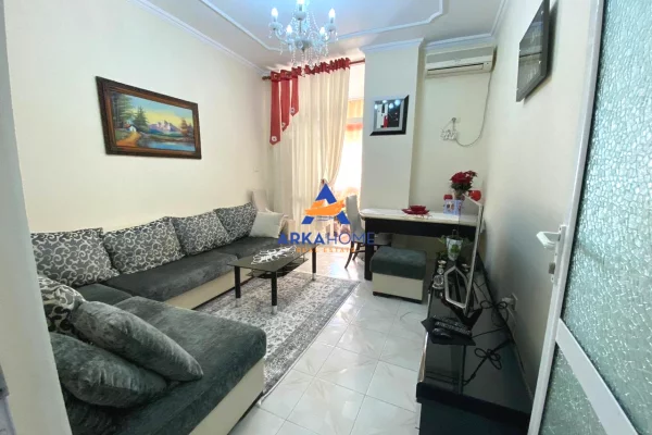 JEPET APARTMENT ME QERA 2+1+BALLKON " SELITE "55.000 LEKE