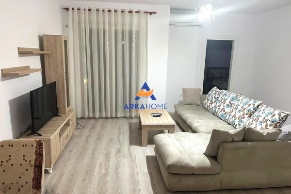 JEPET ME QERA APARTAMENT 1+1+BALLKON NE "QENDER ,RRUGA HAXHI HYSEN DALLIU " 60000 LEKË