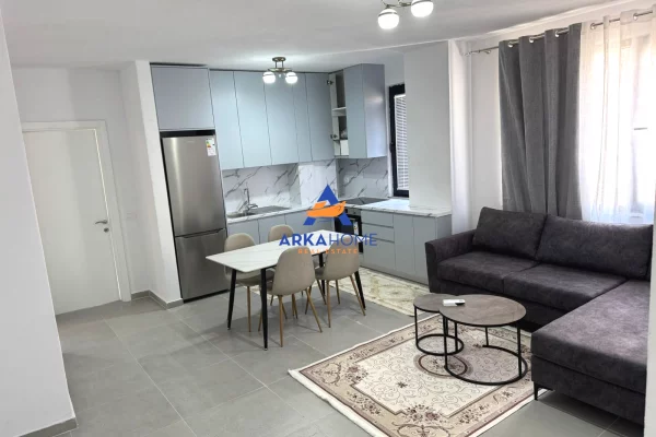 Shtepi me qera Apartament ne Tirane, 1+1, Mobilimi E mobiluar, Pagesa 500  Euro.