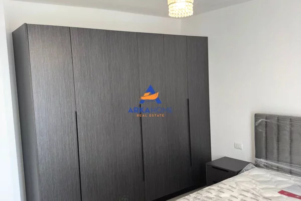 Shtepi me qera Apartament ne Tirane, 1+1, Mobilimi E mobiluar, Pagesa 500  Euro.
