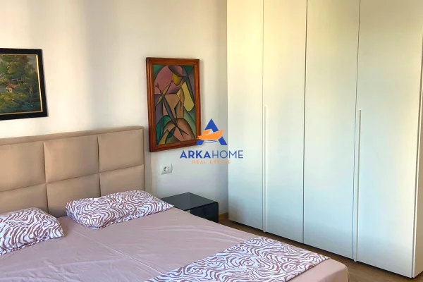 Shtepi me qera Apartament ne Tirane, 1+1, Mobilimi E mobiluar, Pagesa 670  Euro.