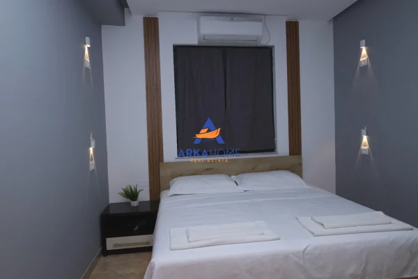 Shtepi ne shitje Apartament ne Tirane, 2+1, Mobilimi E mobiluar, Pagesa 330,000  Euro.