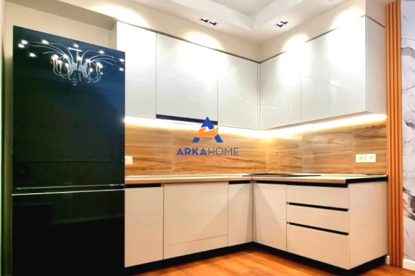 Shtepi me qera Apartament ne Tirane, 1+1, Mobilimi E mobiluar, Pagesa 680  Euro.