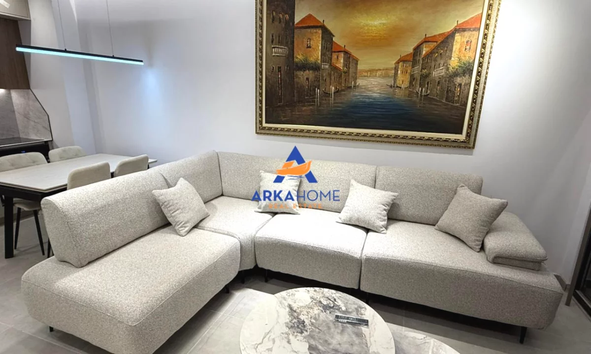 Shtepi me qera Apartament ne Tirane, 1+1, Mobilimi E mobiluar, Pagesa 756  Euro.