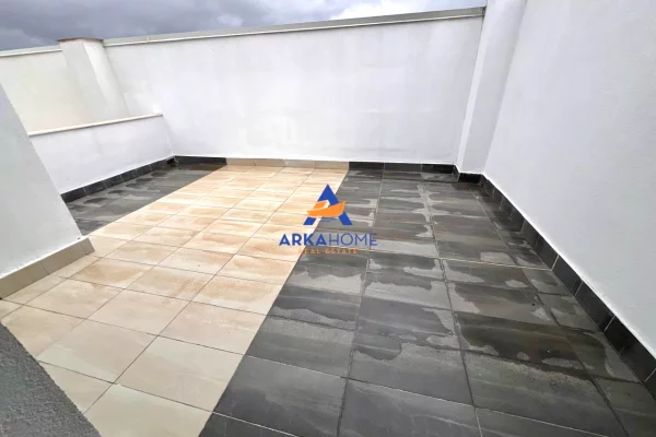 Shtepi me qera Duplex(shtepi me 2 kate) ne Tirane, 3+1, Mobilimi E mobiluar, Pagesa 1,297  Euro.