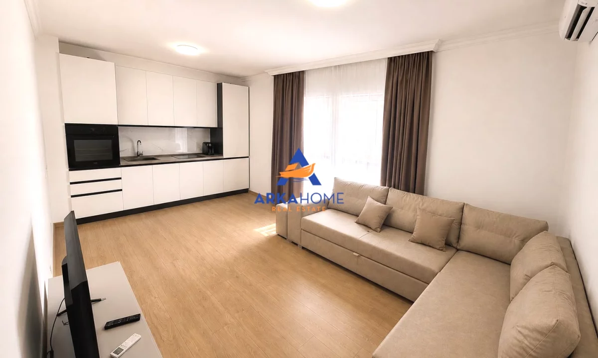 Shtepi me qera Apartament ne Tirane, 2+1, Mobilimi E mobiluar, Pagesa 1,000  Euro.