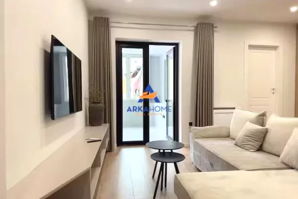 JEPET ME QERA APARTAMENT 2+1+BALLKON I MBYLLUR "PALLATET AGIMI" 85.000 LEKE