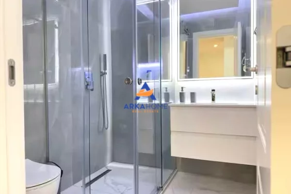 Shtepi me qera Apartament ne Tirane, 2+1, Mobilimi E mobiluar, Pagesa 919  Euro.