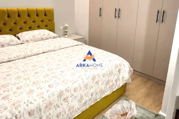 Shtepi me qera Apartament ne Tirane, 1+1, Mobilimi E mobiluar, Pagesa 919  Euro.