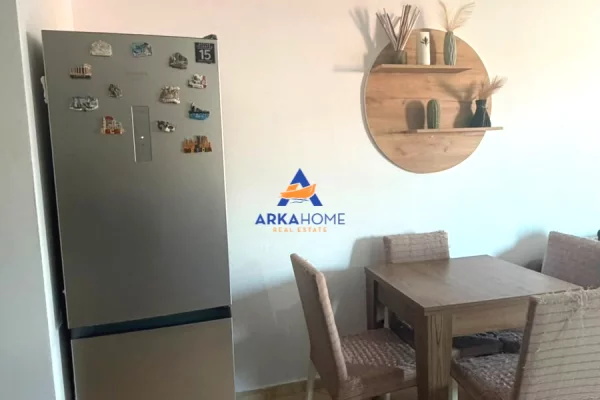 Shtepi me qera Apartament ne Tirane, 1+1, Mobilimi E mobiluar, Pagesa 595  Euro.