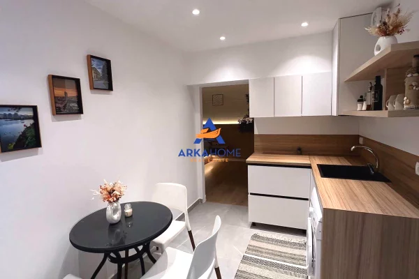 JEPET ME QERA APARTAMENT 1+1 